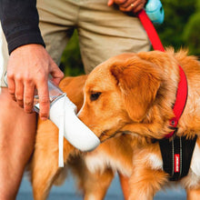 Charger l'image dans la galerie, Gourde Portative Pour Chien
